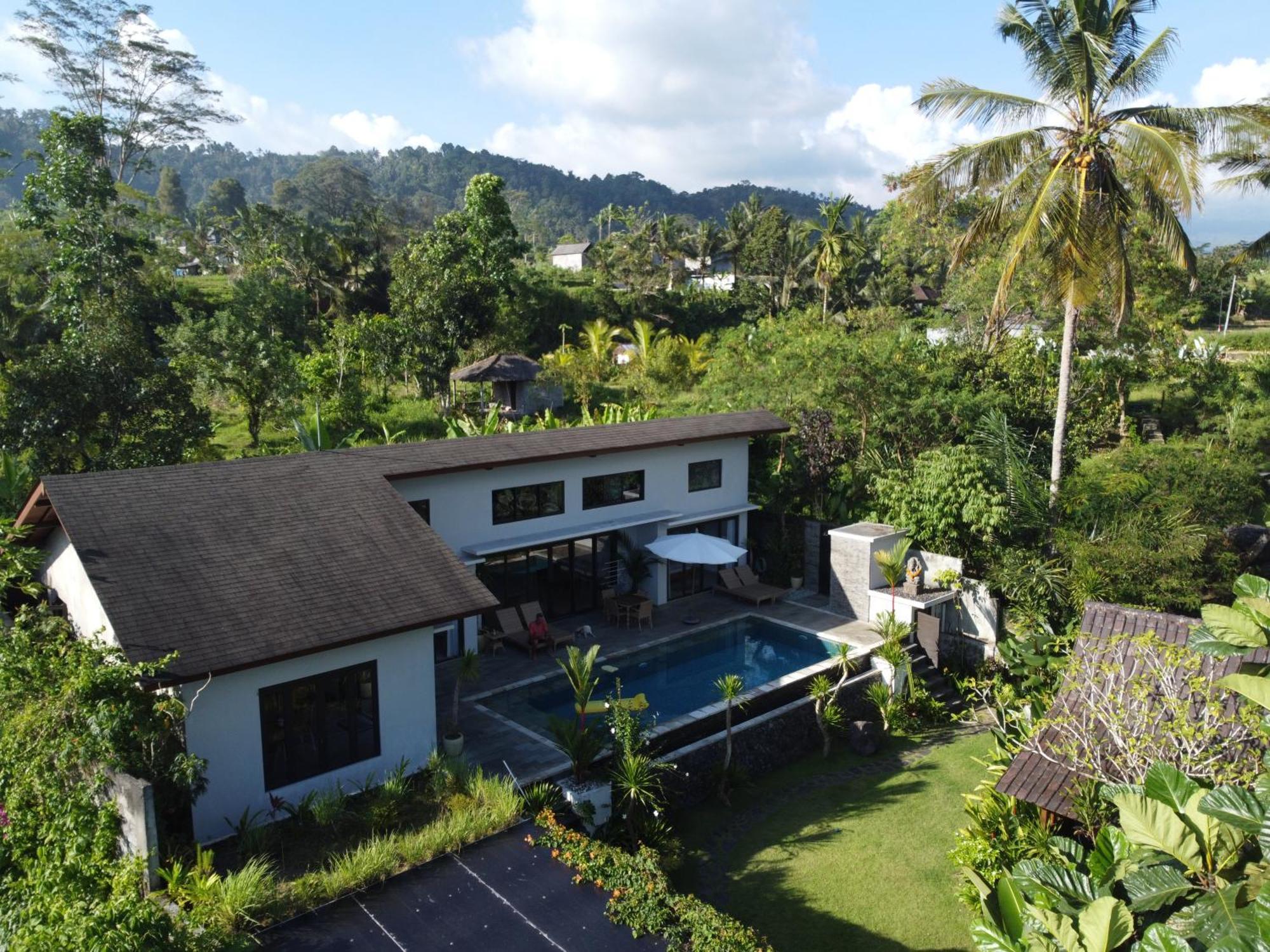 Graha Ayoe Villa ซิเดอมัน ภายนอก รูปภาพ