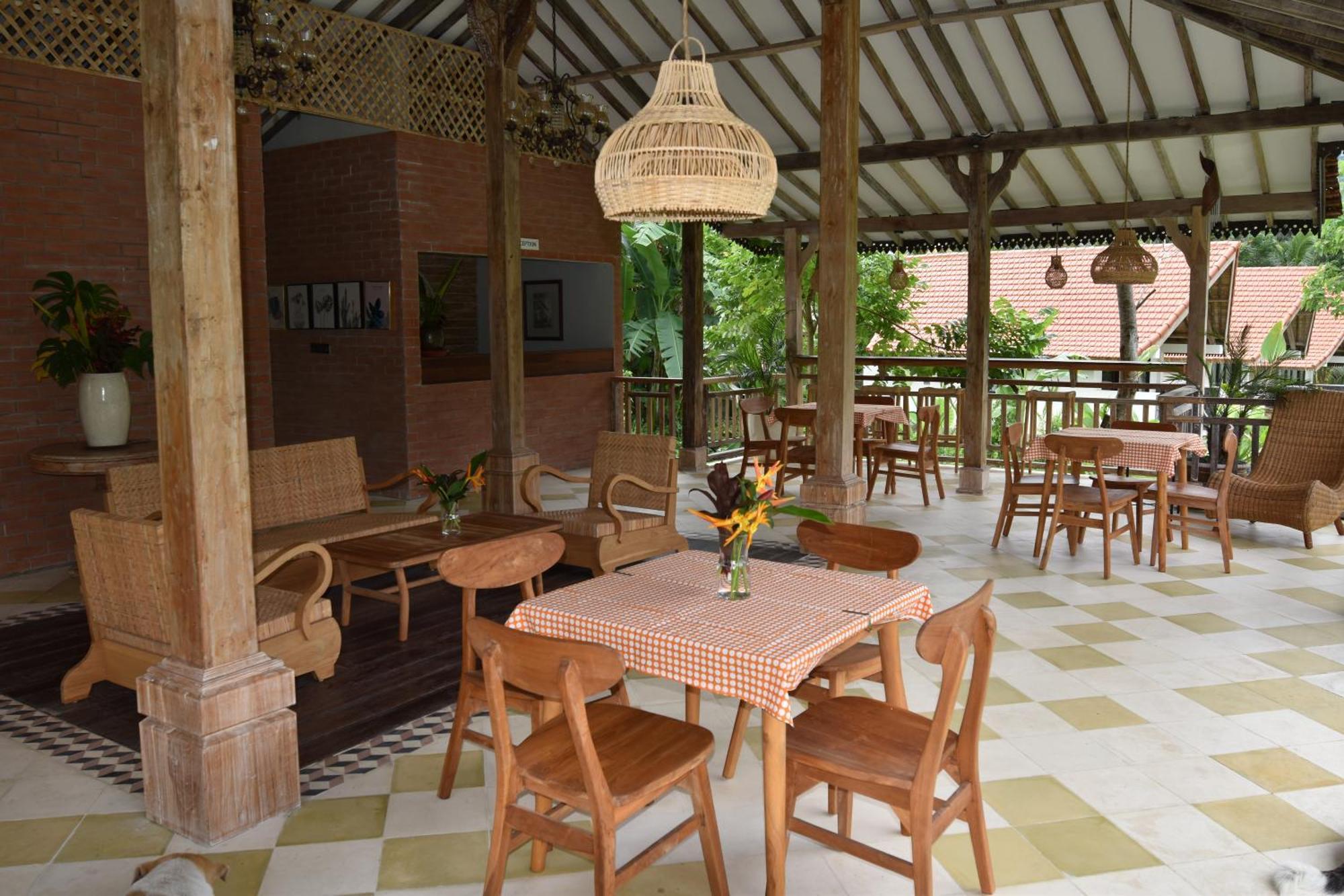 Graha Ayoe Villa ซิเดอมัน ภายนอก รูปภาพ